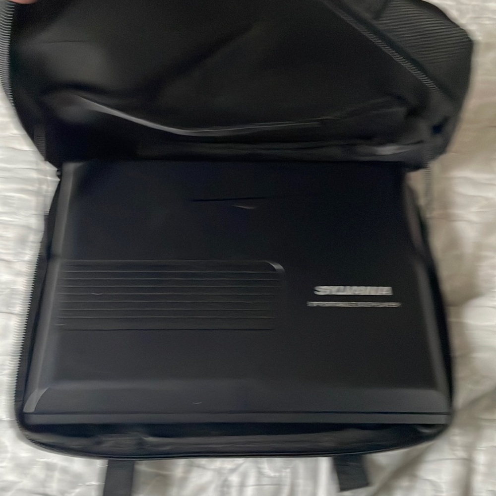Sylvannia portable DVD player